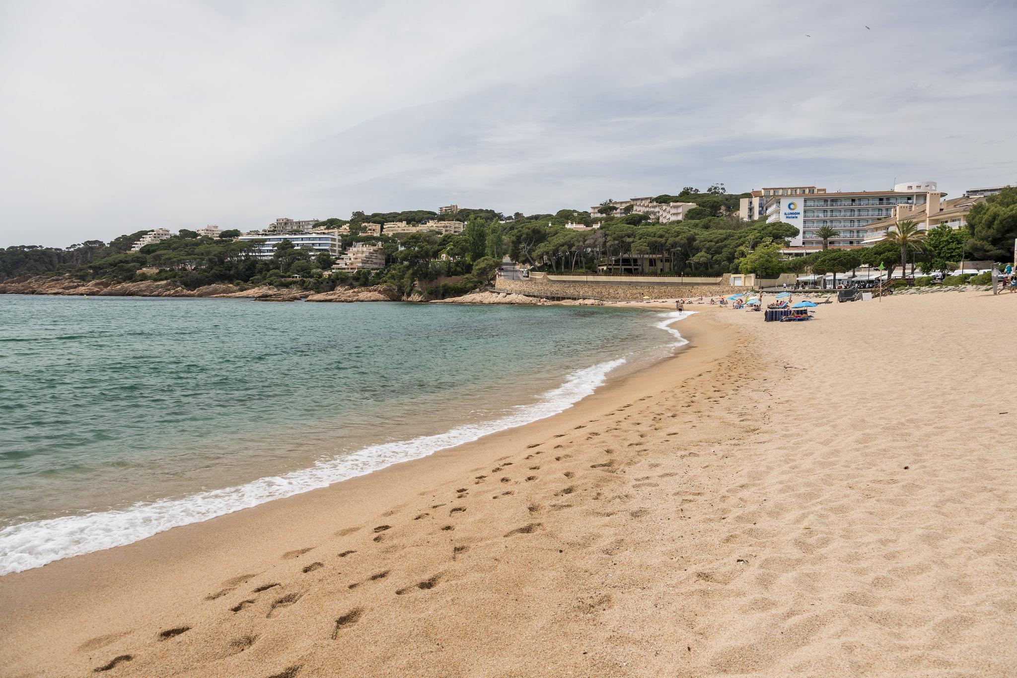 Ilunion Caleta Park Hotel Sant Feliu de Guixols Exterior photo