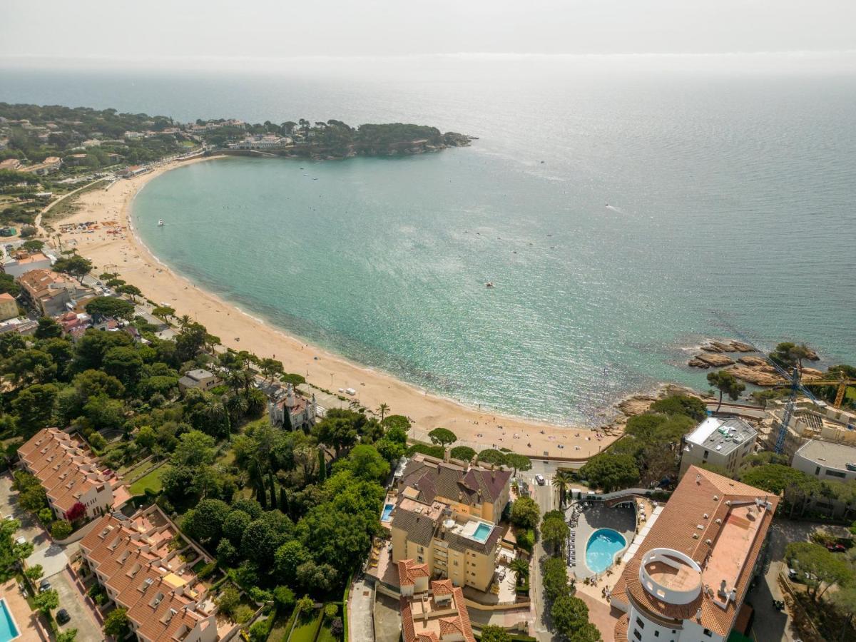 Ilunion Caleta Park Hotel Sant Feliu de Guixols Exterior photo