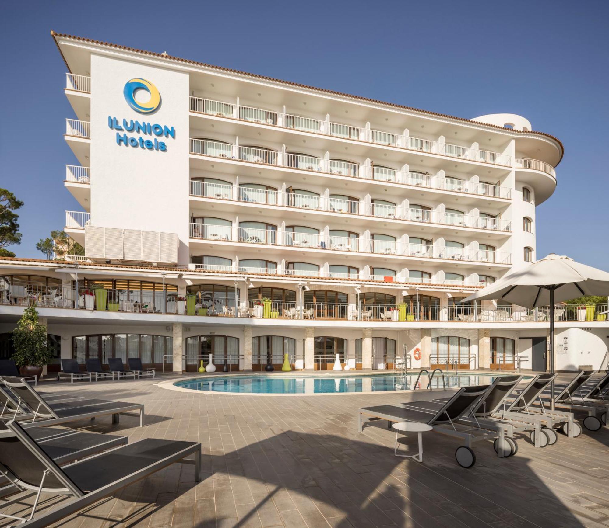 Ilunion Caleta Park Hotel Sant Feliu de Guixols Exterior photo